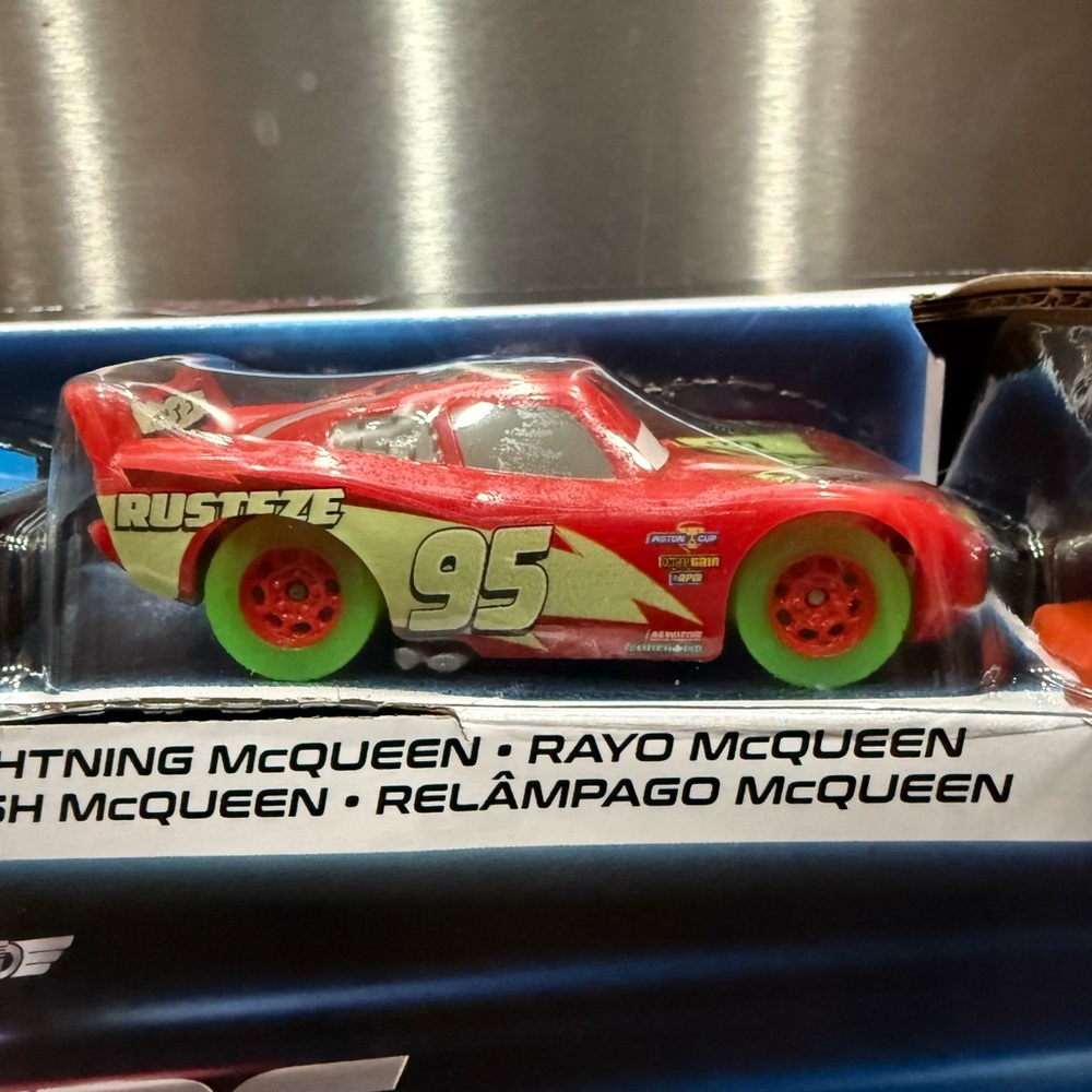 New in Box Disney and Pixar Cars Glow Racers
Launch & Criss-Cross Playset - Picture 3 of 9